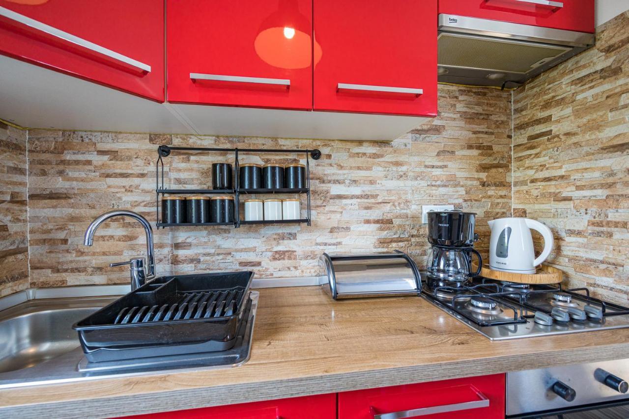 شقة Studio Apartman Marly بولا المظهر الخارجي الصورة